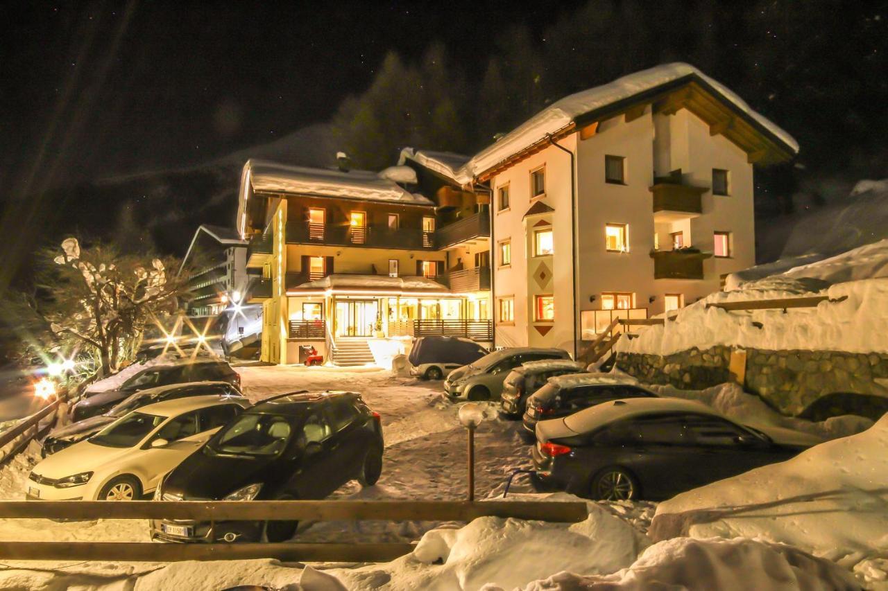 Hotel Cornelia Solda Exteriér fotografie